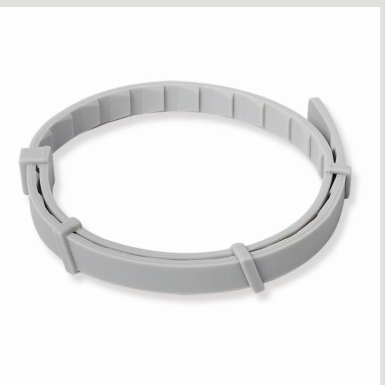 Collar antipulgas flexible y ajustable